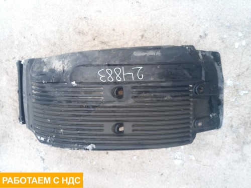 Крыло переднее левое