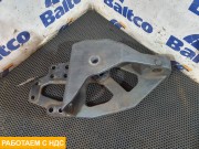 Кронштейн крепления передней рессоры левый